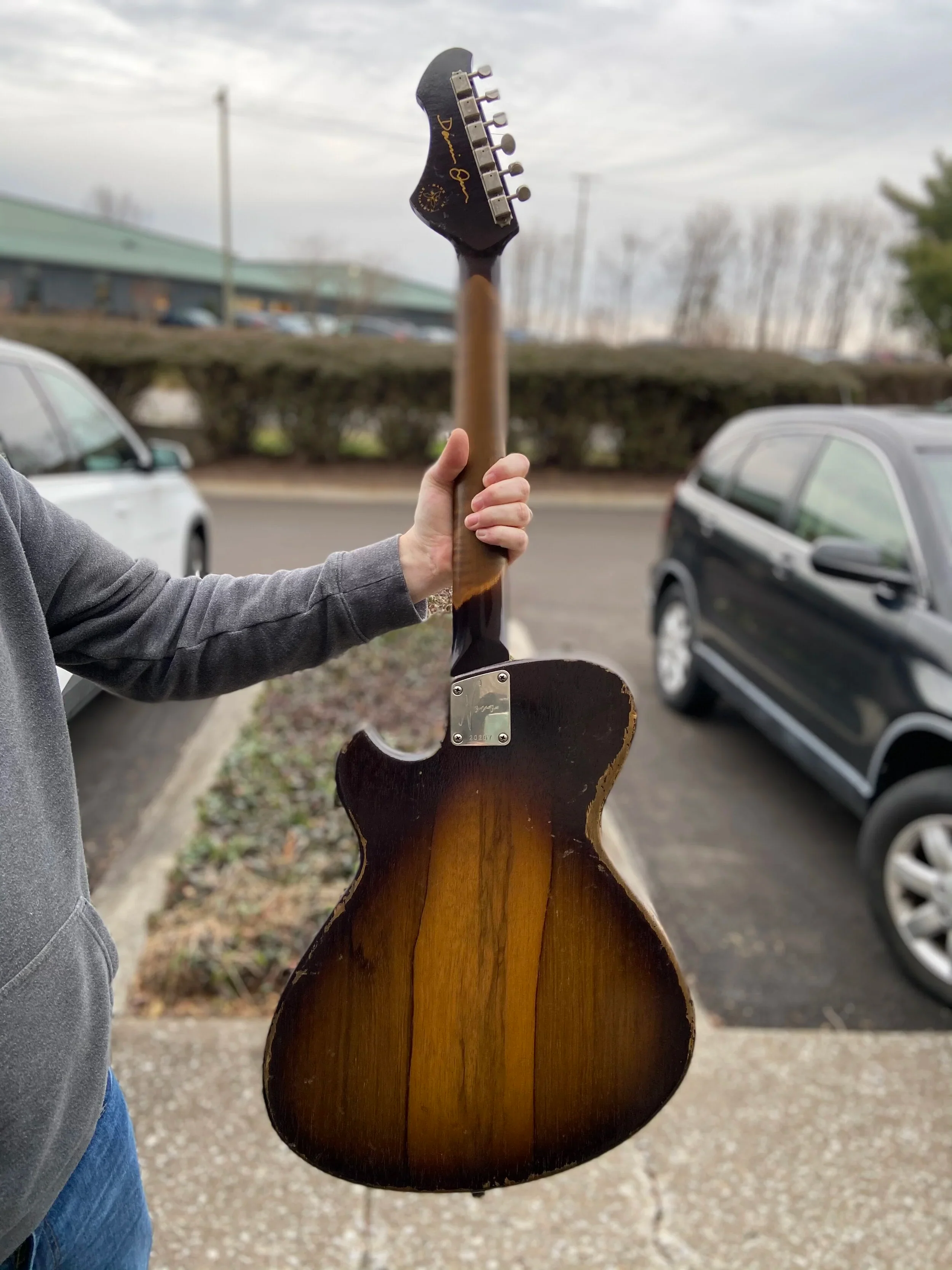 Signature SOLUS M1 - Amber Burst - Image 4