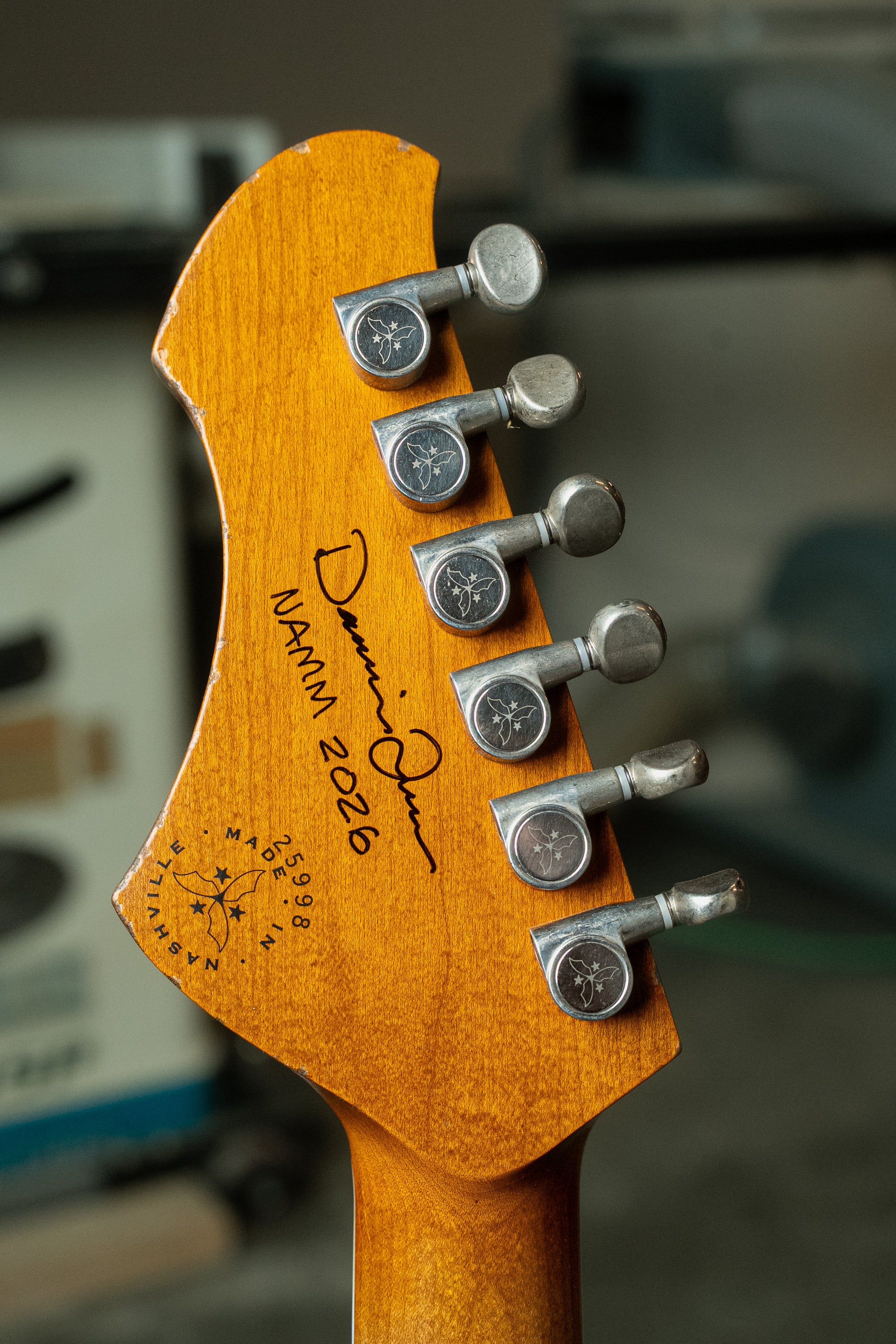 Maple Top MIRIS JHH - Cat's Eye Burst | NAMM 26 - Image 8