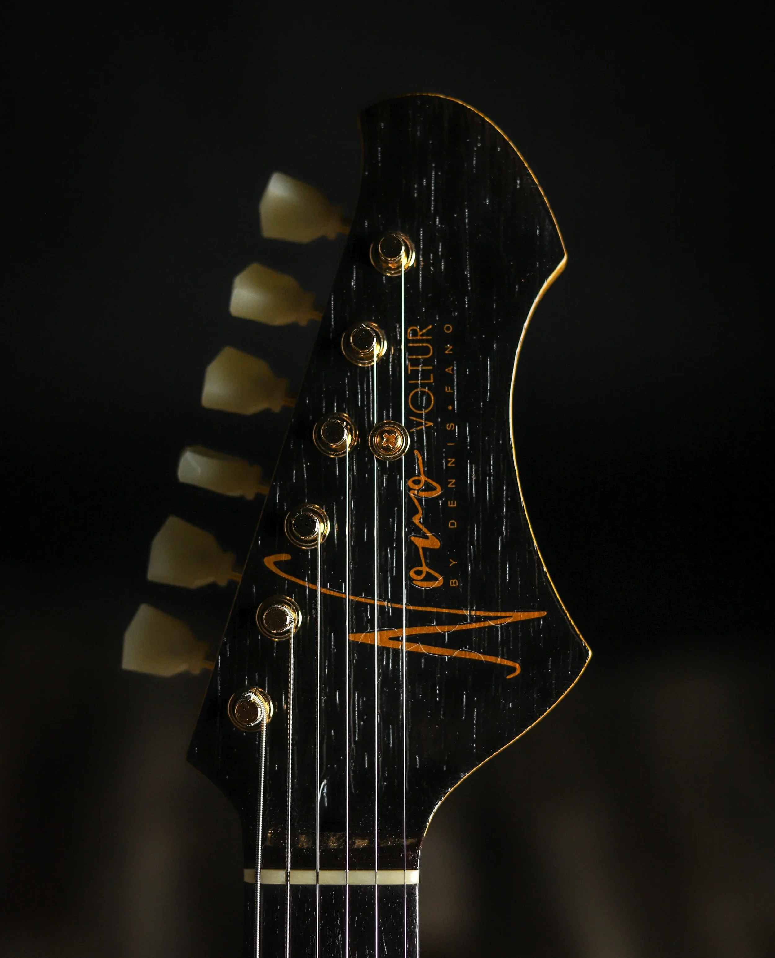 Signature VOLTUR DLX - Korina (6 of 6) - Image 5