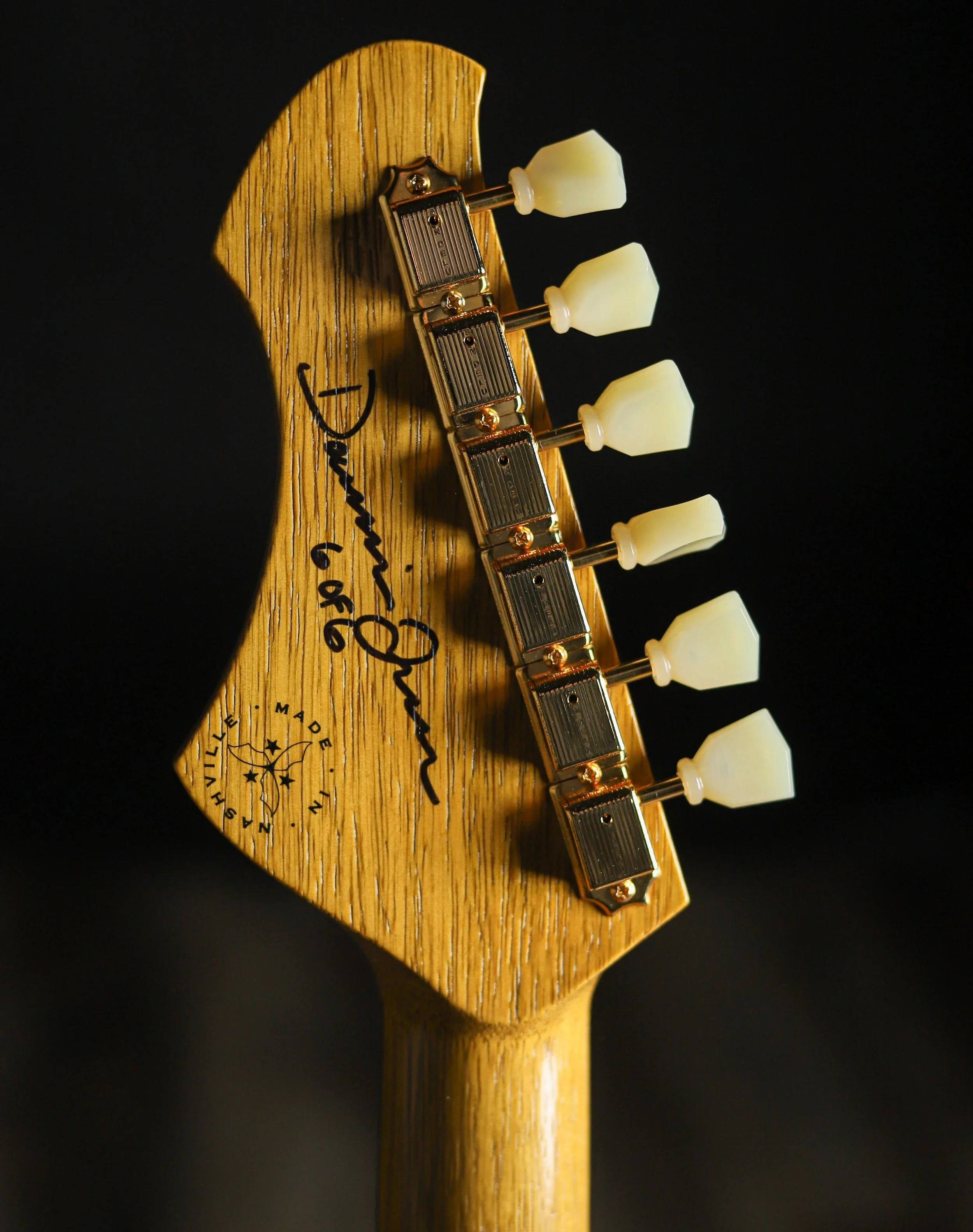 Signature VOLTUR DLX - Korina (6 of 6) - Image 6