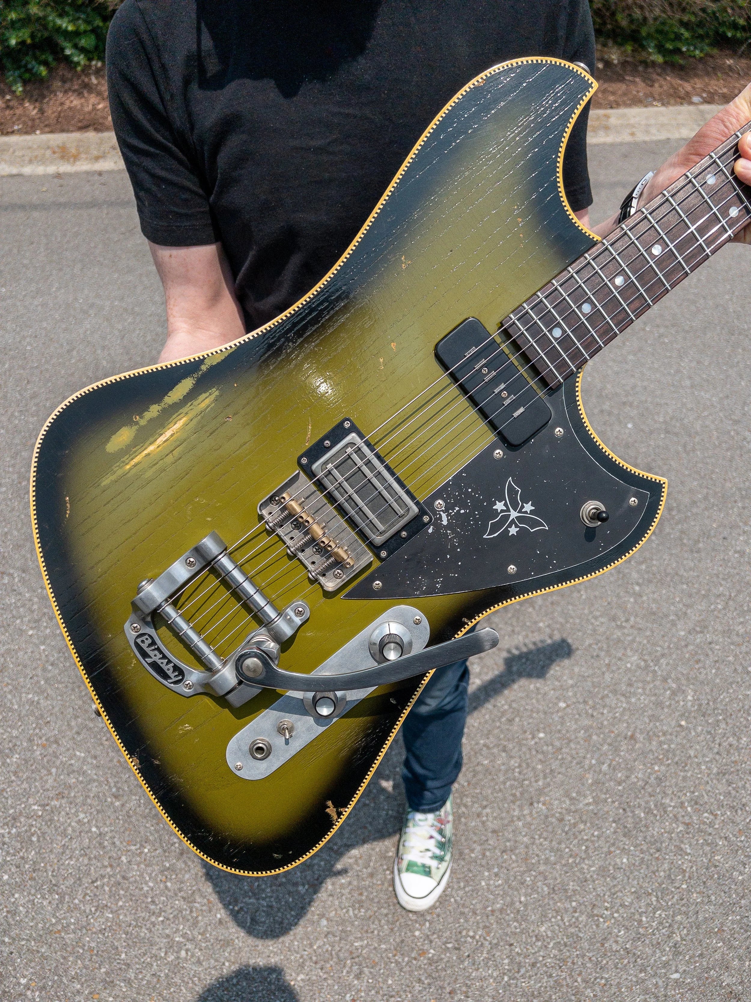 Signature VOLTUR - Uffington Burst - Image 2