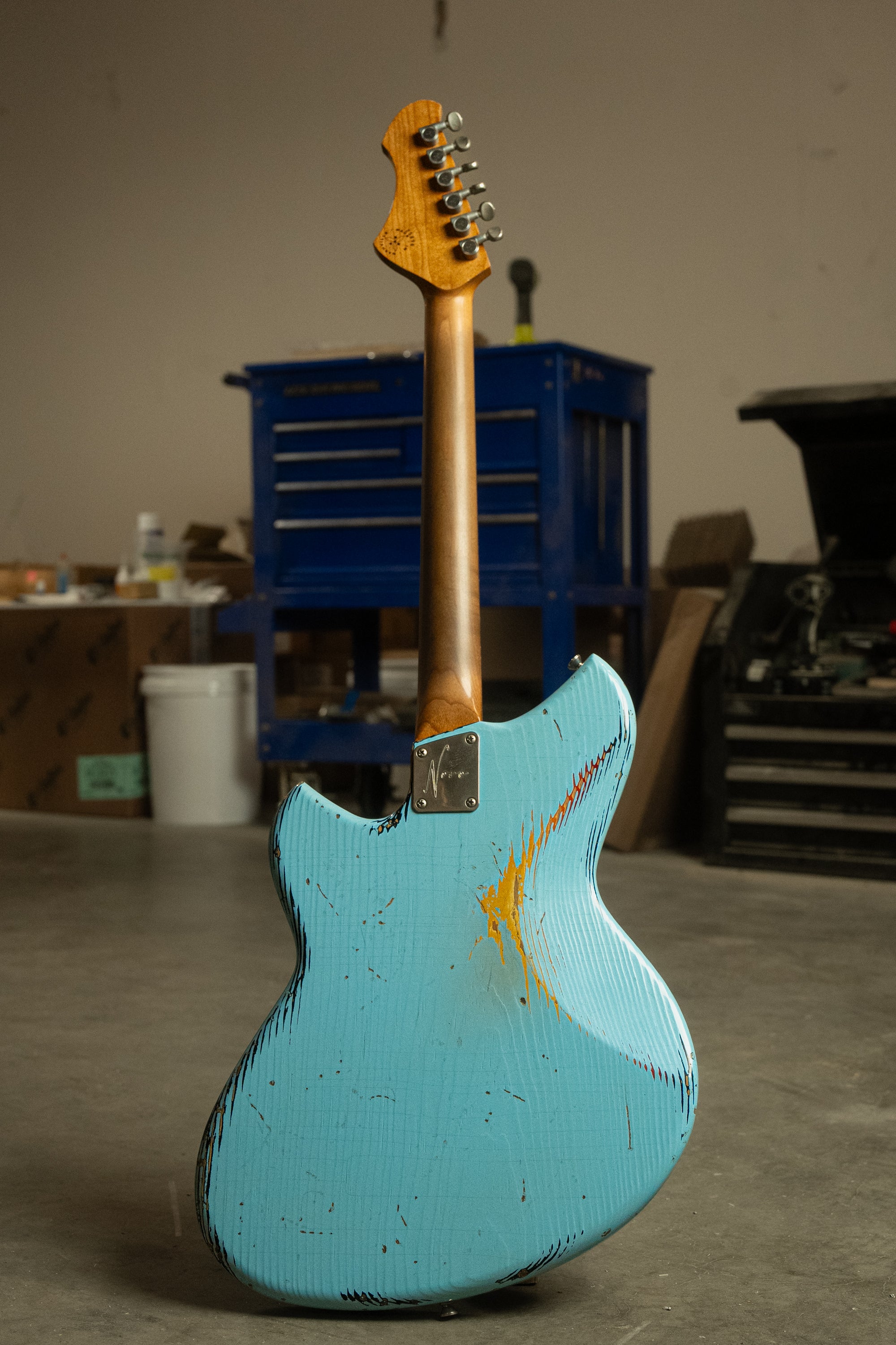 SERUS J - Daphne Blue over '64 3-Tone Burst | NAMM 26 - Image 6