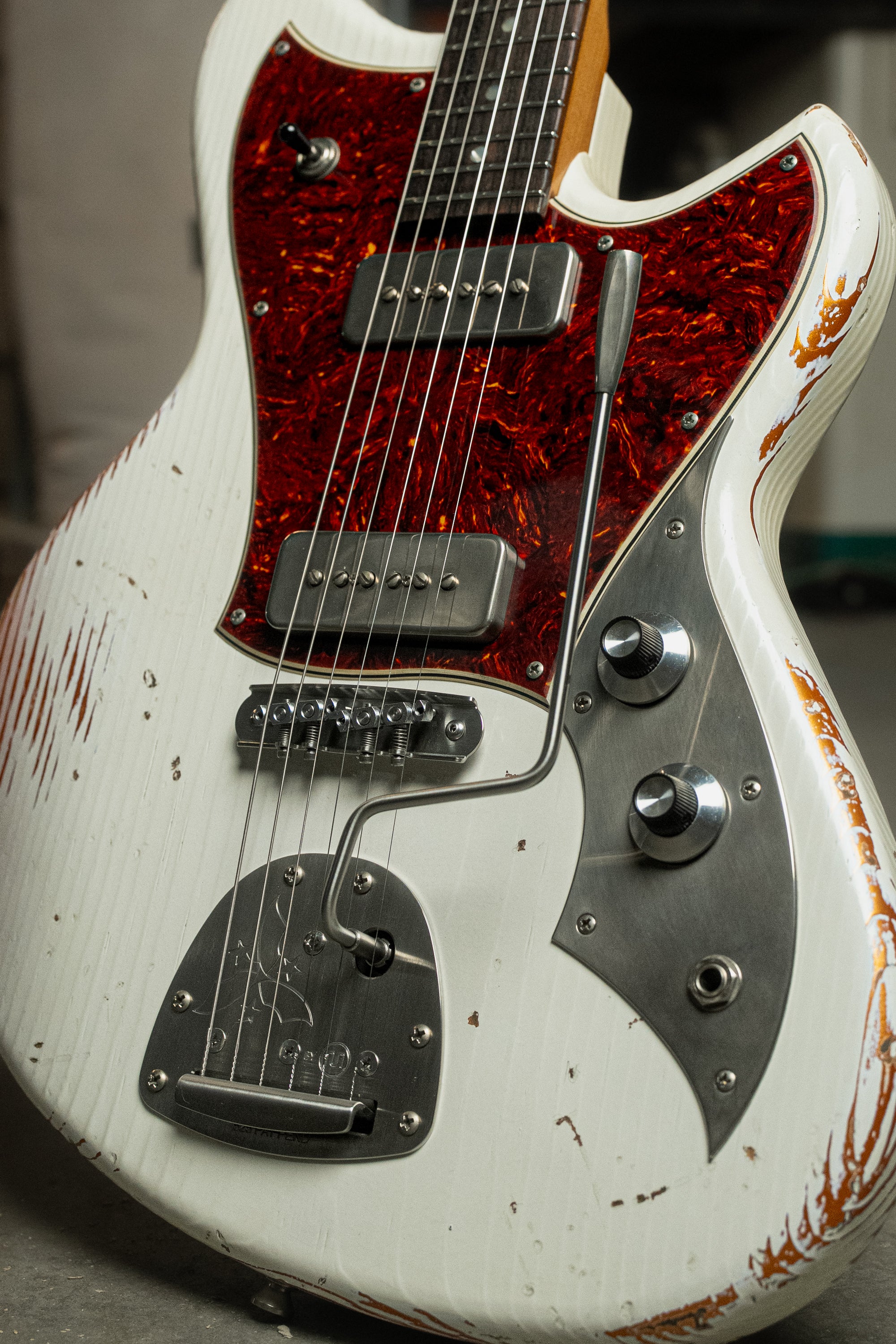 SERUS J - Olympic White over Aztec Gold | NAMM 26 - Image 4