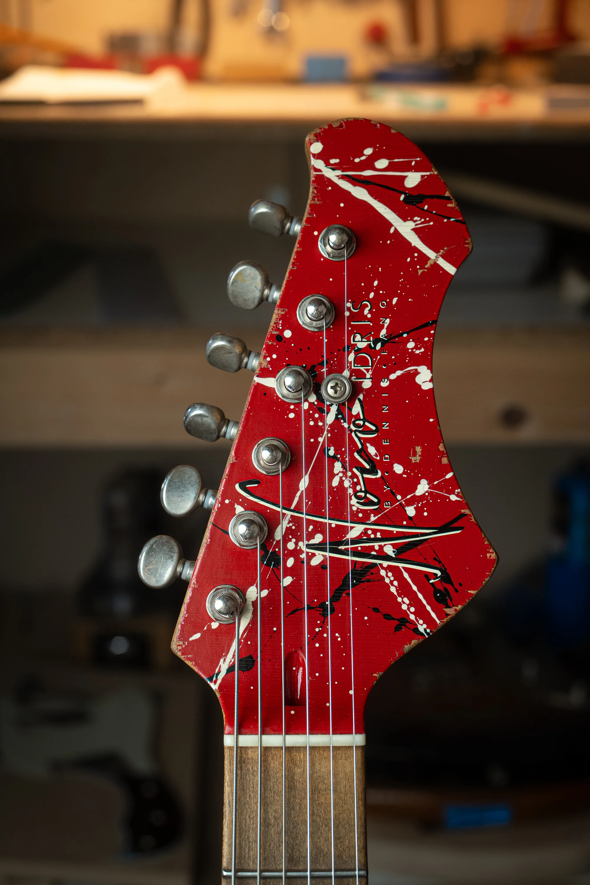 Signature IDRIS H1 - Red/Black/White Splatter | NAMM 26 - Image 6