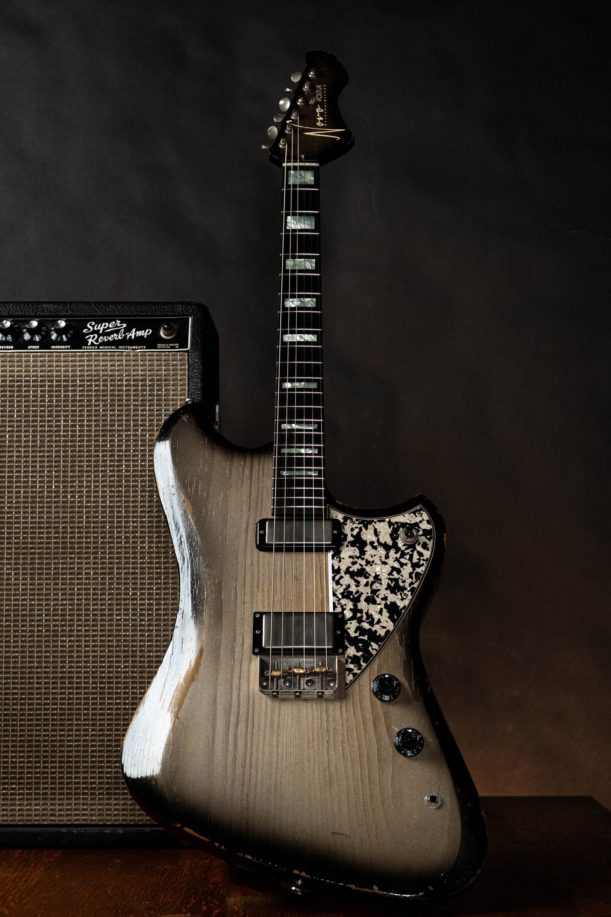 Signature Voltur - Trans Inca Silvertone Burst (1 of 2)